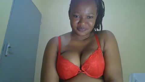 Snapshot of browny_kinky chatting on 01/10/25, 06:20 pitch online show from 01/10/25, 06:20