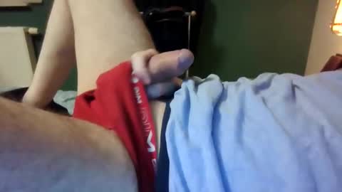 Snapshot of brtbrlss chatting on 11/01/25, 10:17 brtbrlss online show from 11/01/25, 10:17