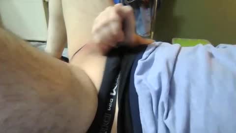 Snapshot of brtbrlss chatting on 11/20/25, 12:44 brtbrlss online show from 11/20/25, 12:44