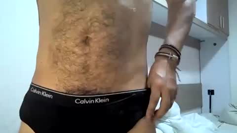 Bruce online show from 03/01/25, 02:44