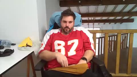 Snapshot of bruce_wayne34 chatting on 12/27/24, 12:34 Bruce Wayne online show from 12/27/24, 12:34