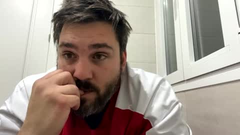 Snapshot of bruce_wayne34 chatting on 01/03/25, 10:29 Bruce Wayne online show from 01/03/25, 10:29