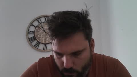 Snapshot of bruce_wayne34 chatting on 10/17/25, 08:50 Bruce Wayne online show from 10/17/25, 08:50