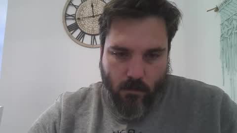 Snapshot of bruce_wayne34 chatting on 11/18/25, 10:41 Bruce Wayne online show from 11/18/25, 10:41