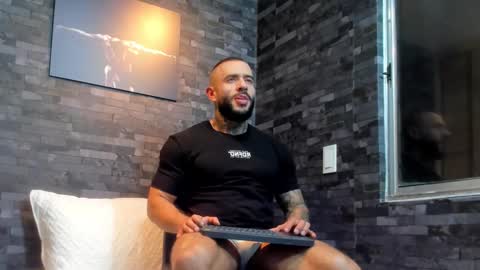 Snapshot of brucedallas chatting on 10/12/25, 11:26 brucedallas online show from 10/12/25, 11:26