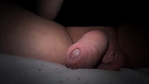 Snapshot of brucedog1983 chatting on 01/14/26, 02:06 BRUCE online show from 01/14/26, 02:06