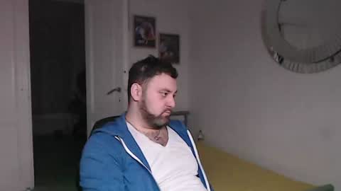 Bruce online show from 01/04/25, 07:34