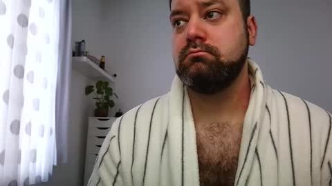 Bruce online show from 11/08/25, 12:27