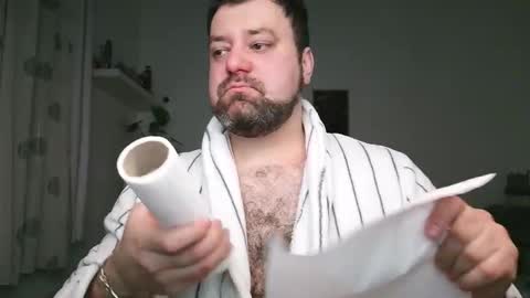 Bruce online show from 11/25/25, 05:24