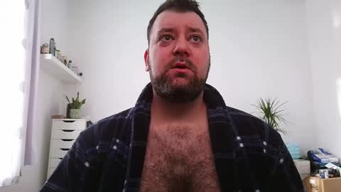 Bruce online show from 04/12/26, 06:51