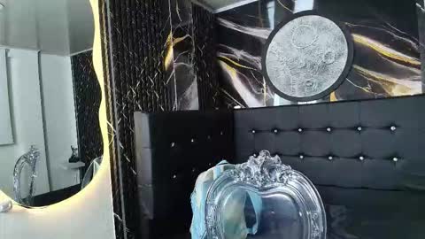 Bruja SCarlata online show from 09/23/25, 10:07