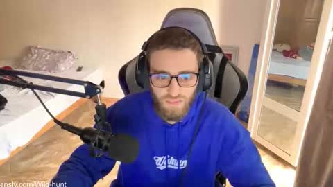 Snapshot of brulink103 chatting on 03/04/26, 04:13 ganjatalks online show from 03/04/26, 04:13