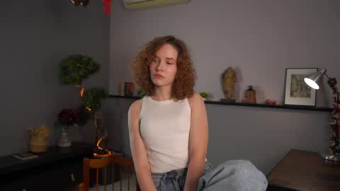 Tess online show from 04/16/26, 03:13