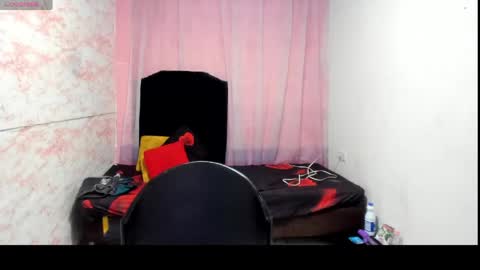 Snapshot of brunette_sasha chatting on 05/27/26, 12:02 Sasha Brunette online show from 05/27/26, 12:02