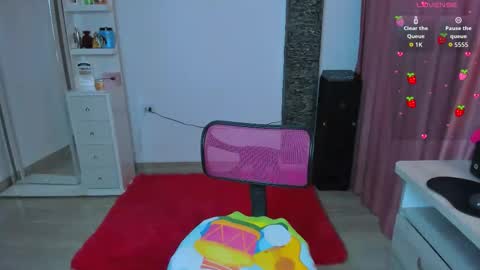 Snapshot of brunetteofyourdreams chatting on 04/21/26, 02:51 Ig brunette of your dreams online show from 04/21/26, 02:51