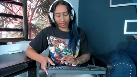 Snapshot of brunettesexyy0 chatting on 01/28/25, 06:49 brunette online show from 01/28/25, 06:49