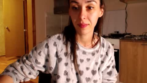 Ellis online show from 12/10/24, 05:22