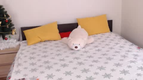 Ellis online show from 12/22/25, 07:49