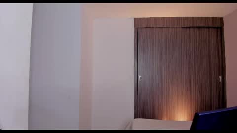     online show from 10/02/25, 07:26