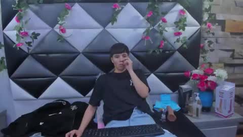 Bruno Cruz online show from 11/08/25, 03:29