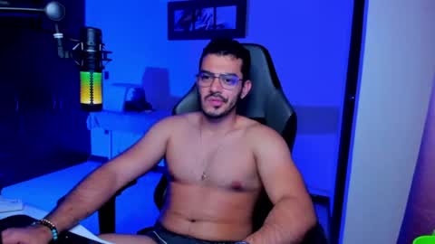 Snapshot of bruno_diaz31 chatting on 07/12/26, 04:25 Bruno online show from 07/12/26, 04:25
