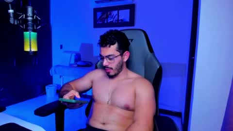 Snapshot of bruno_diaz31 chatting on 07/17/26, 03:57 Bruno online show from 07/17/26, 03:57