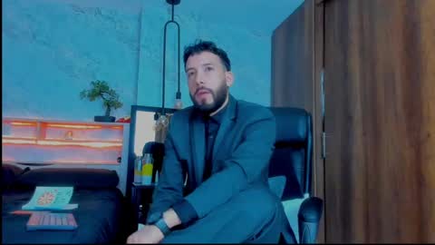 Andres Suarez online show from 02/28/25, 07:14