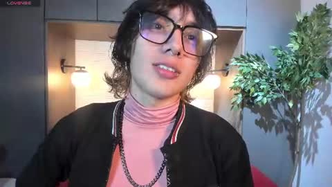 Snapshot of brunodeluca_ chatting on 08/04/26, 03:21 Bruno online show from 08/04/26, 03:21