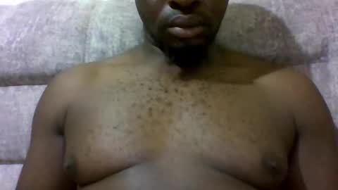 Snapshot of brusedarling chatting on 11/22/25, 04:55 brucedarling online show from 11/22/25, 04:55