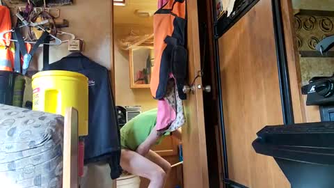 Steve... aka SkinnieDippin aka TimberTramp online show from 01/23/25, 09:29