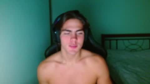 Snapshot of brutalchad chatting on 10/19/25, 10:21 brutalchad online show from 10/19/25, 10:21