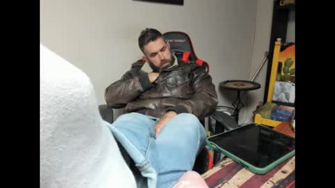 BRUTALMASTER1983 online show from 10/16/25, 06:47