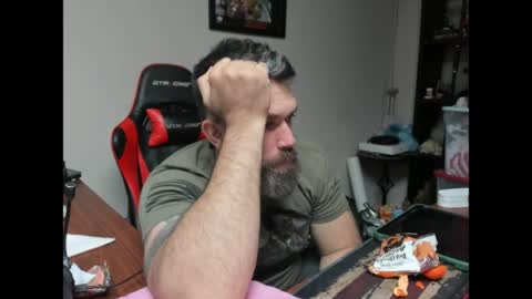 Snapshot of brutalmaster1983 chatting on 05/01/26, 06:34 BRUTALMASTER1983 online show from 05/01/26, 06:34
