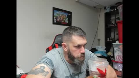 Snapshot of brutalmaster1983 chatting on 07/10/26, 09:45 BRUTALMASTER1983 online show from 07/10/26, 09:45