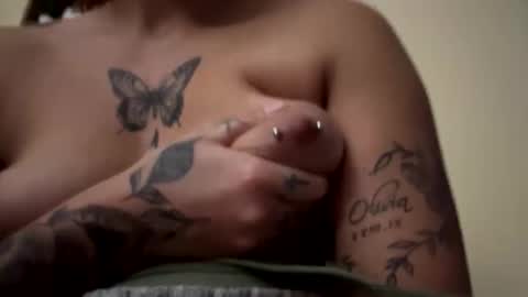 Snapshot of brutecia chatting on 12/02/25, 04:13 brutecia online show from 12/02/25, 04:13