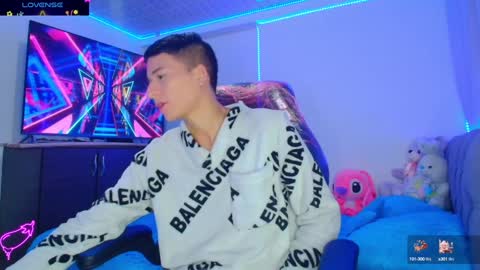 BRYAM INDEPENDENT MODEL online show from 01/04/25, 01:10