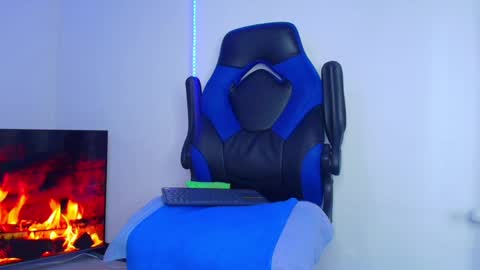 BRYAM INDEPENDENT MODEL online show from 01/29/25, 05:51