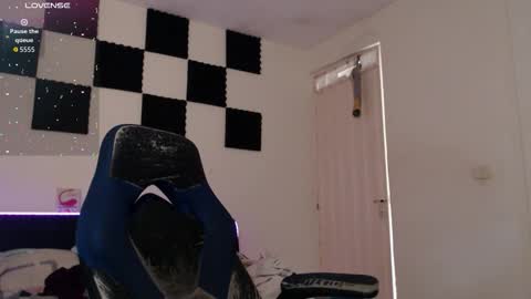 bryamado online show from 09/16/25, 03:13