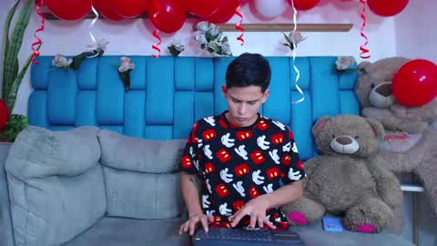 Snapshot of bryan_hotty chatting on 02/13/26, 11:06 Bryan online show from 02/13/26, 11:06