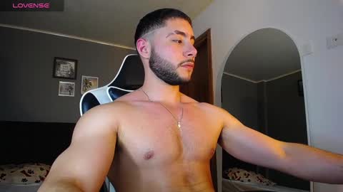 Snapshot of bryan_oficials chatting on 12/02/24, 01:36 bryan_oficials online show from 12/02/24, 01:36