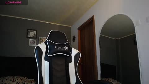 Snapshot of bryan_oficials chatting on 12/07/24, 03:25 bryan_oficials online show from 12/07/24, 03:25