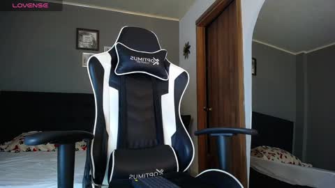 Snapshot of bryan_oficials chatting on 12/10/24, 09:23 bryan_oficials online show from 12/10/24, 09:23