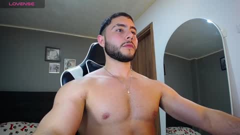 Snapshot of bryan_oficials chatting on 12/17/24, 05:18 bryan_oficials online show from 12/17/24, 05:18