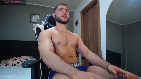 Snapshot of bryan_oficials chatting on 12/21/24, 07:03 bryan_oficials online show from 12/21/24, 07:03