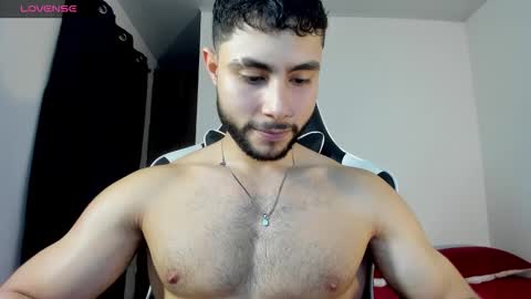 Snapshot of bryan_oficials chatting on 12/04/25, 04:33 bryan_oficials online show from 12/04/25, 04:33