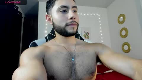 Snapshot of bryan_oficials chatting on 02/07/26, 05:22 bryan_oficials online show from 02/07/26, 05:22