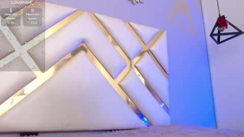 Becky Anders  online show from 11/20/25, 05:23