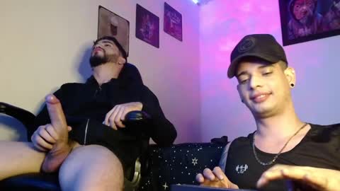 Snapshot of bryanhot23 chatting on 01/08/25, 01:32 BRYAN HOT23 online show from 01/08/25, 01:32