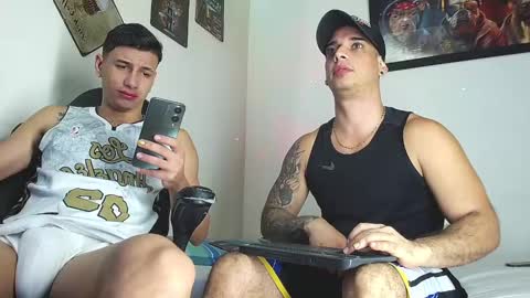 Snapshot of bryanhot23 chatting on 09/11/25, 01:39 BRYAN HOT23 online show from 09/11/25, 01:39