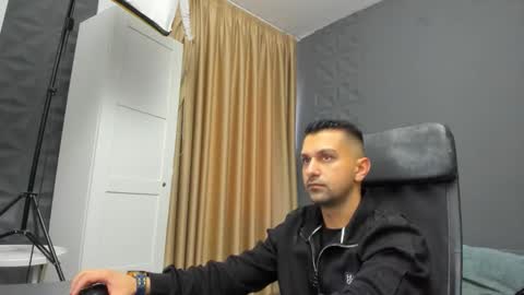 Snapshot of brycereign chatting on 03/20/26, 05:45 BryceReign online show from 03/20/26, 05:45